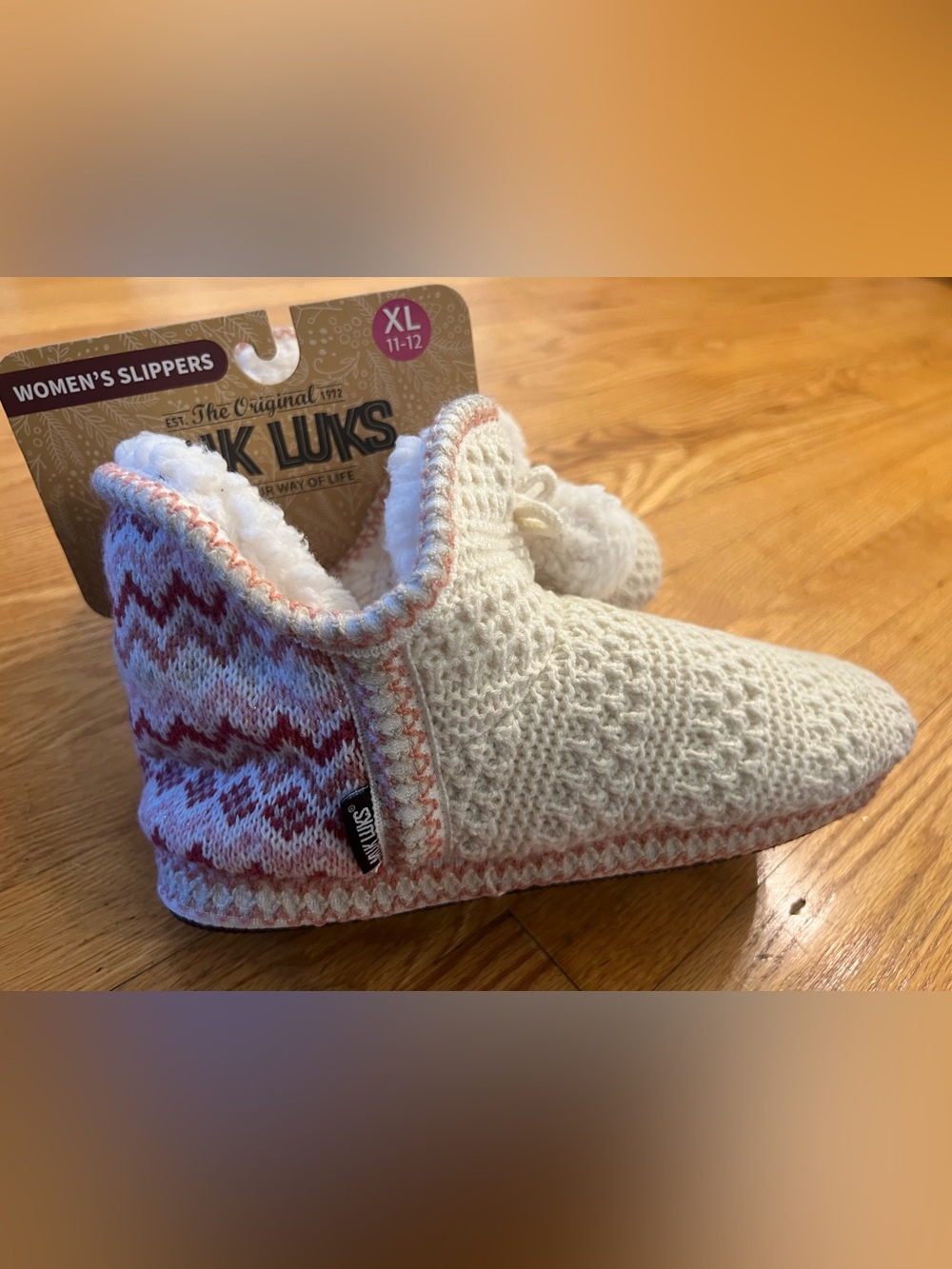 Muk Luks Cream and Pink Knit Slipper Sweater booties